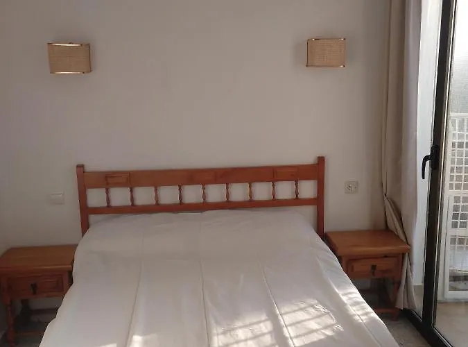 Parchis Con Piscina 公寓 *