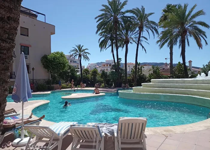 Parchis Con Piscina 公寓