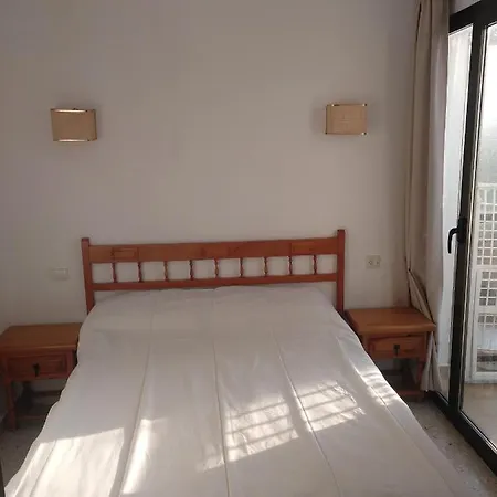 Parchis Con Piscina Apartamento *