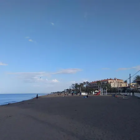 Parchis Con Piscina * Dénia