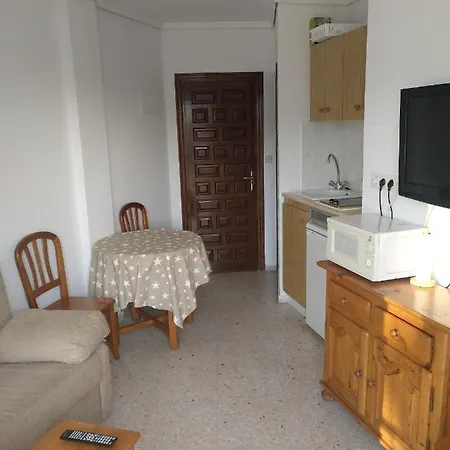 Parchis Con Piscina Apartamento *