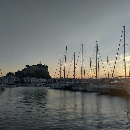 Parchis Con Piscina Apartamento *